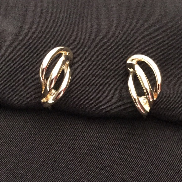 Beautiful Vintage Signed Napier Screwback Clip On Earrings, Gold Tone - Picture 1 of 8